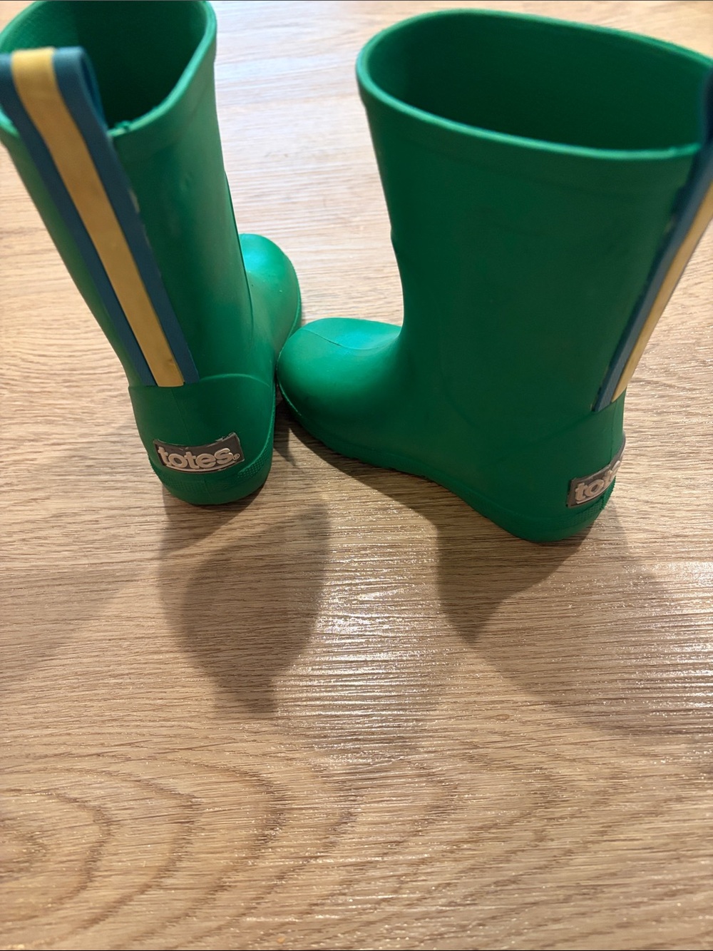 totes toddler 5-6 Emerald Green Rain Boots with Blue and Yellow Stripes